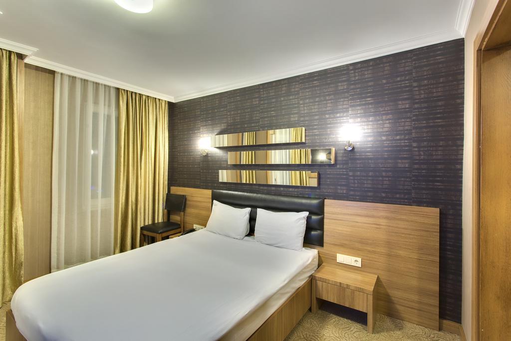 Antroyal Hotel Αττάλεια Εξωτερικό φωτογραφία