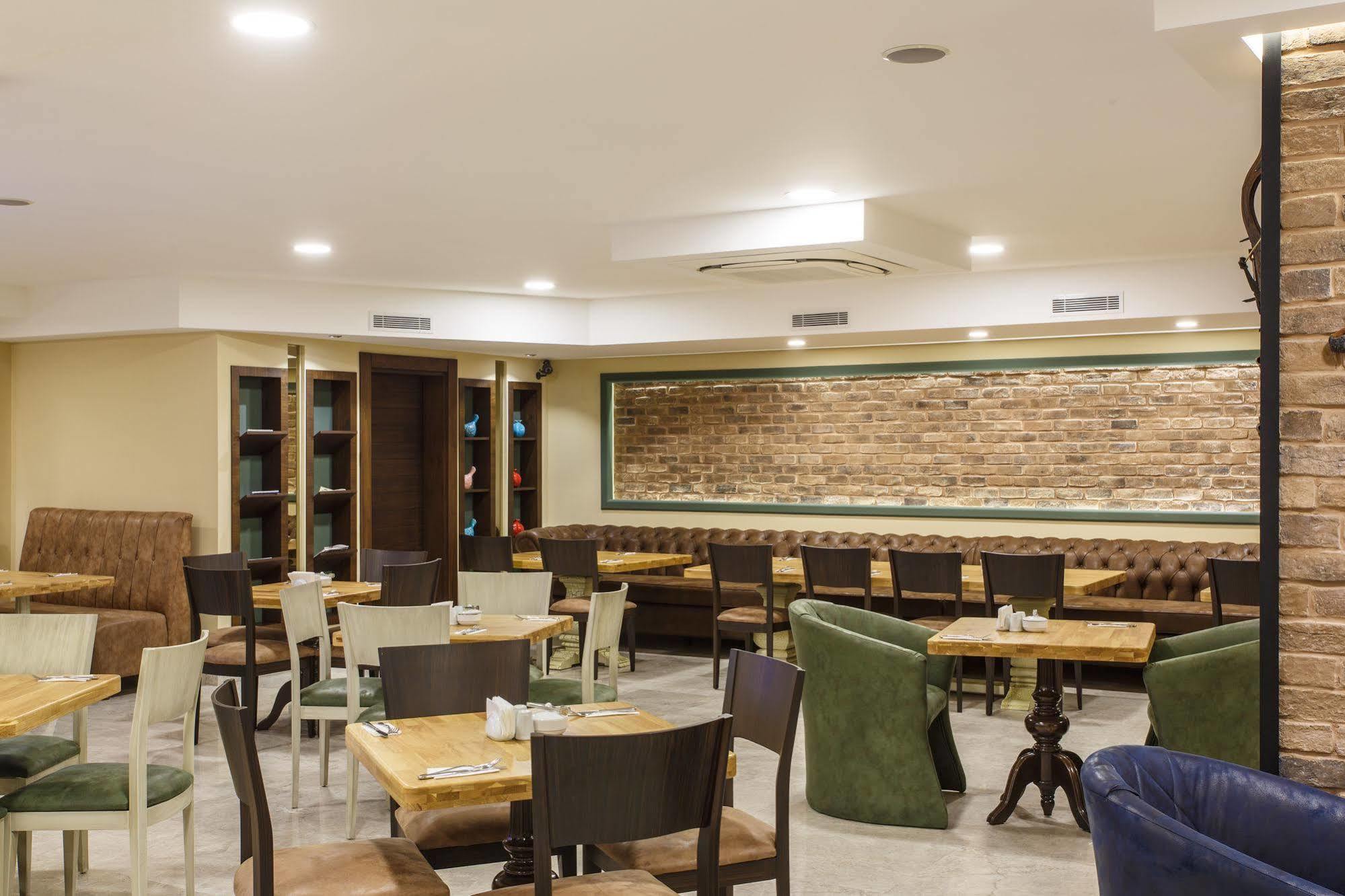 Antroyal Hotel Αττάλεια Εξωτερικό φωτογραφία